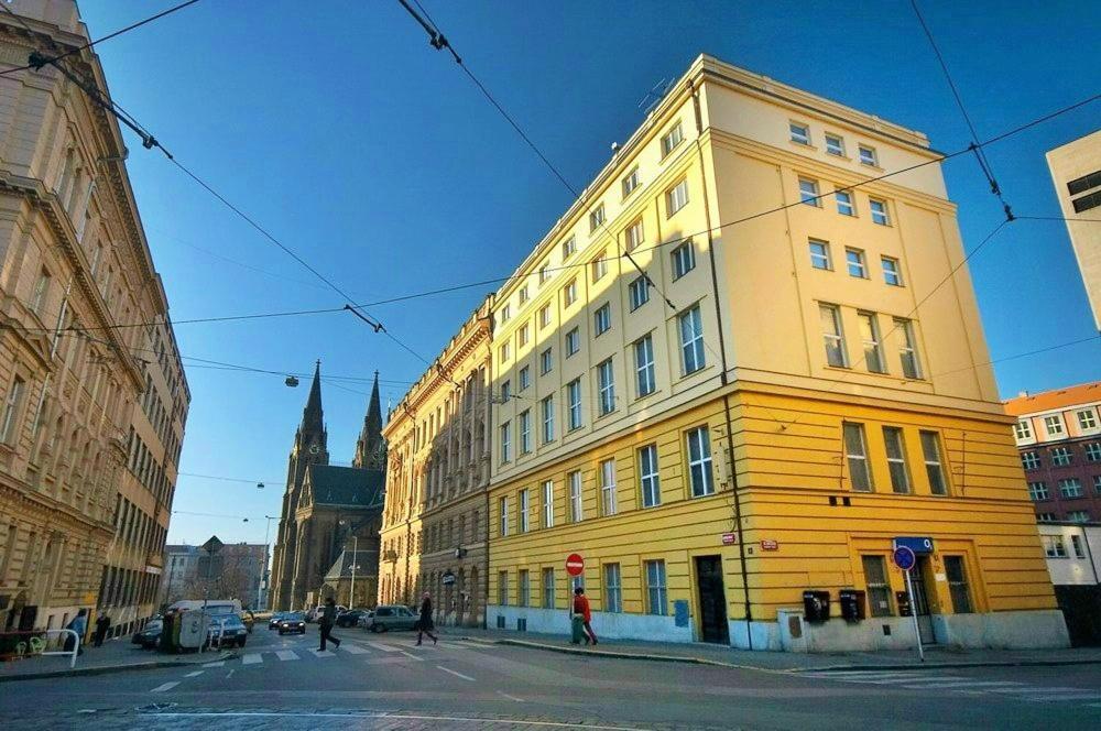 Blanicka 9 * Prague